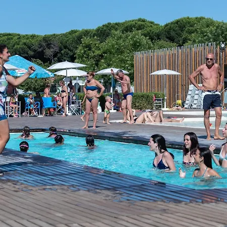Mobile In By Adriatic Sea Σαλέ *