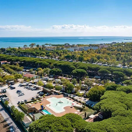 Mobile In By Adriatic Sea * تْشيزيناتيكو