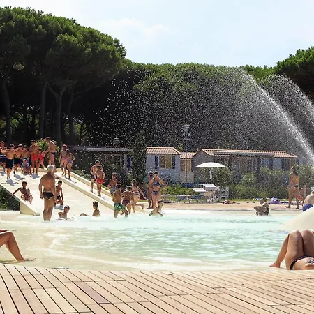 Mobile In By Adriatic Sea شاليه تْشيزيناتيكو